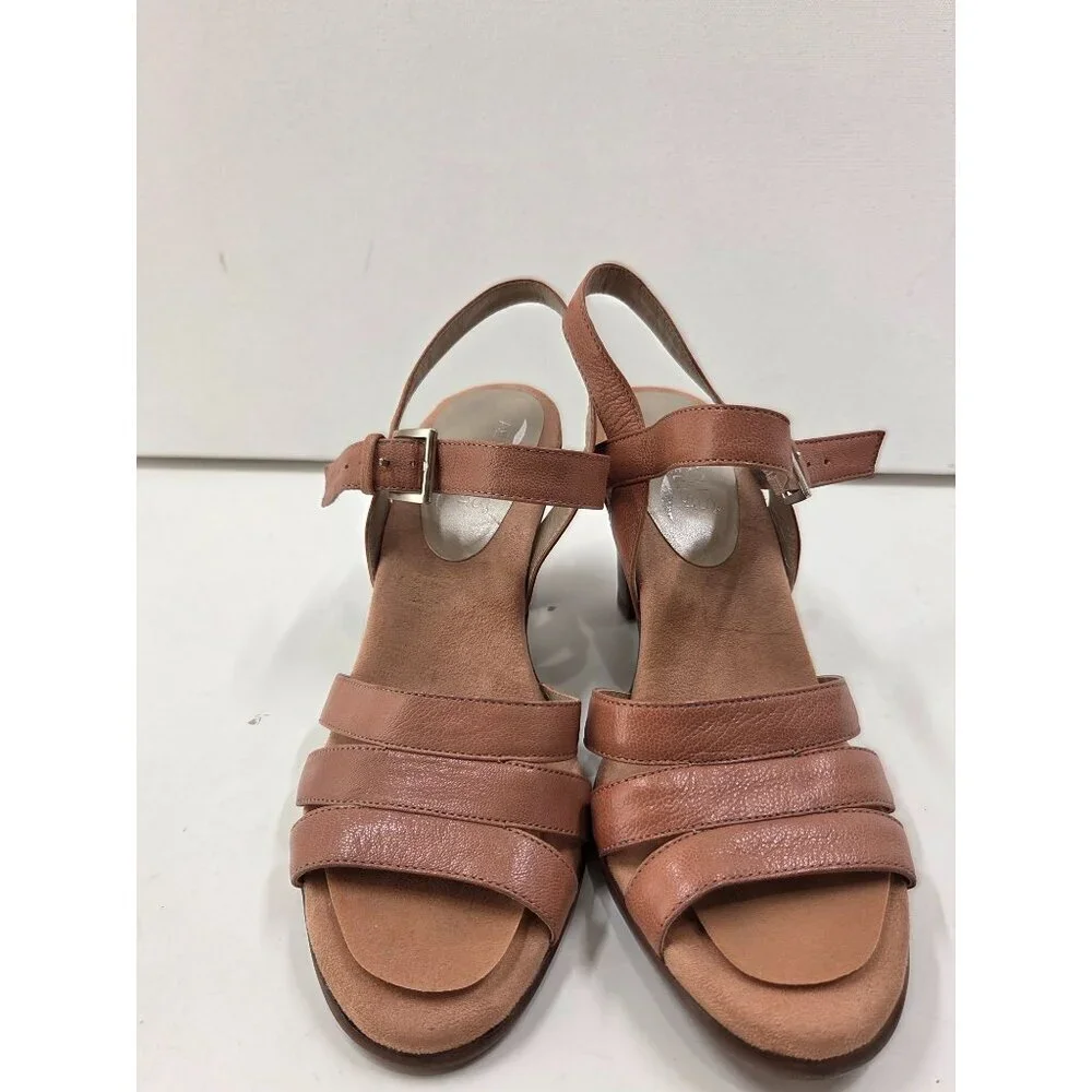 Aerosoles Cone Heeled  Sandel Adjustable Buckle Women's  Carmel Size 9.5 Comfort